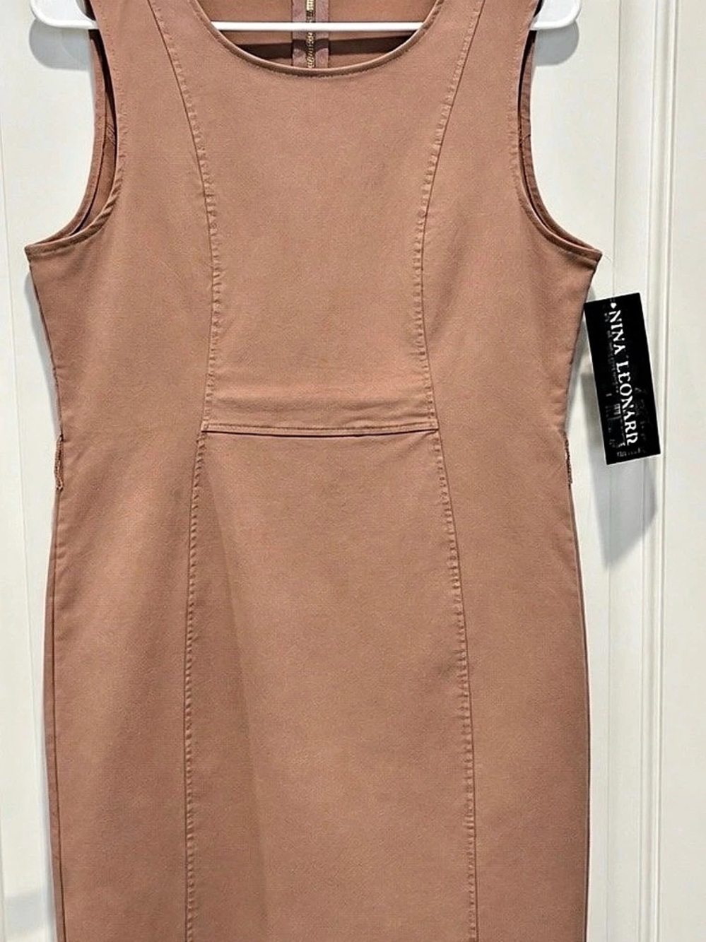 Nina Leonard Sleeveless Dress in Beautiful Taupe/Mushroom Neutral.  Size Large N